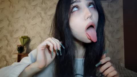 Snapshot of jettanicolay chatting on 03-14-26, 02:11 I am Gina ntmu Lets hit 10 Thumbs Up together online show from 03-14-26, 02:11