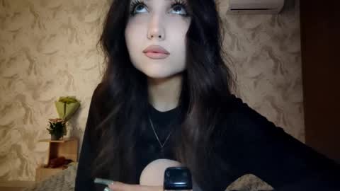 Snapshot of jettanicolay chatting on 03-15-26, 02:23 I am Gina ntmu Lets hit 10 Thumbs Up together online show from 03-15-26, 02:23