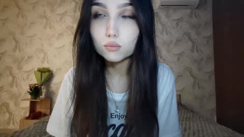 Snapshot of jettanicolay chatting on 03-16-26, 03:16 I am Gina ntmu Lets hit 10 Thumbs Up together online show from 03-16-26, 03:16