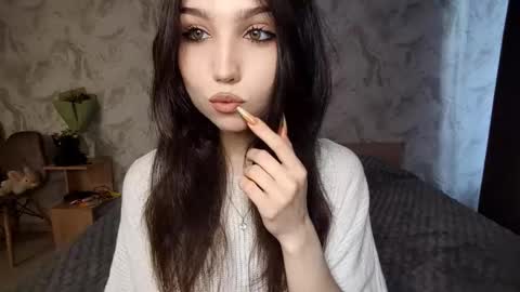 Snapshot of jettanicolay chatting on 03-26-26, 01:28 I am Gina ntmu Lets hit 10 Thumbs Up together online show from 03-26-26, 01:28