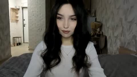 I am Gina ntmu Lets hit 10 Thumbs Up together online show from 06-14-26, 08:16