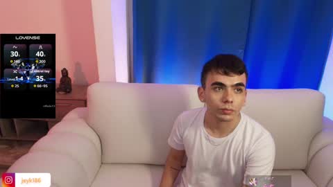 Snapshot of jey_keler chatting on 10-04-25, 09:02 jey keler online show from 10-04-25, 09:02