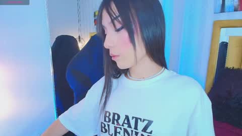 Snapshot of jeyandblae_ chatting on 04-08-26, 02:33 Jey online show from 04-08-26, 02:33