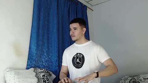 Juan David online show from 12-24-24, 10:33