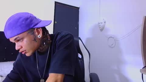 Snapshot of jeykob_23 chatting on 11-14-25, 06:01 JEYKOB online show from 11-14-25, 06:01