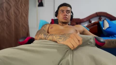 Onlyfans  Twitter  online show from 11-29-25, 04:15