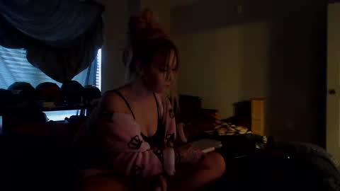 Jezabellaa online show from 12-16-24, 08:26