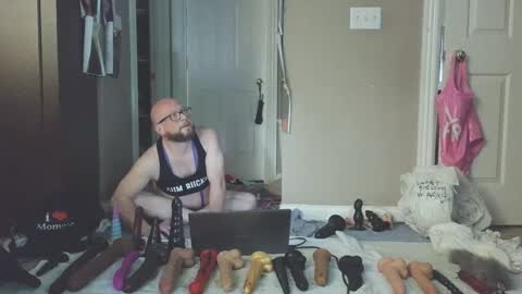 Snapshot of jghosty69 chatting on 01-07-25, 06:45 Nasty Cumslut online show from 01-07-25, 06:45