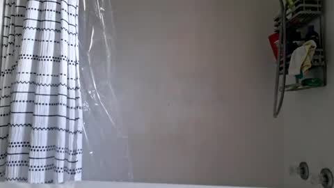 Snapshot of jgsanchez7781 chatting on 07-13-26, 05:49 jgsanchez7781 online show from 07-13-26, 05:49