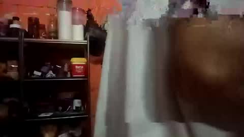 Snapshot of jh415 chatting on 10-06-25, 11:46 jh415 online show from 10-06-25, 11:46