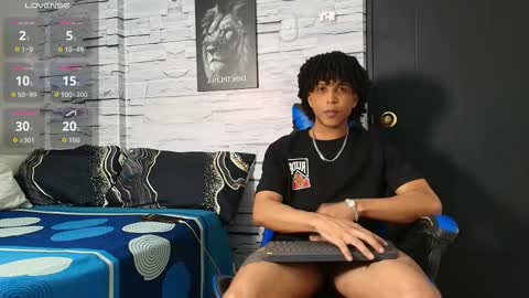 jhay_wheeler777 online show from 02-01-26, 04:22