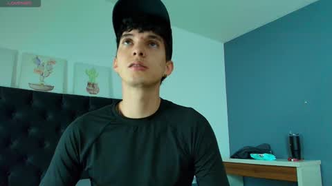 Snapshot of jheampiero chatting on 03-19-26, 09:41 Jheampiero online show from 03-19-26, 09:41