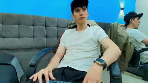 Jheampiero online show from 05-11-26, 07:00