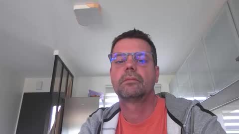 jhmec44000 online show from 04-08-26, 09:42