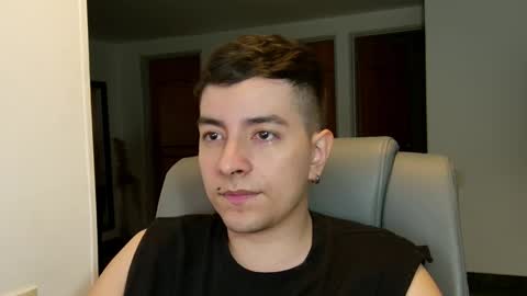 Jhoan Saenz online show from 09-29-25, 05:01