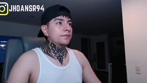 Snapshot of jhoan_saenz chatting on 05-10-26, 02:50 Jhoan Saenz online show from 05-10-26, 02:50