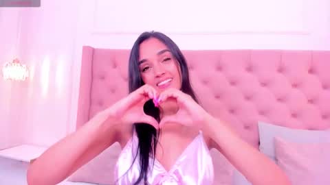 Jhoana  online show from 11-14-25, 03:38