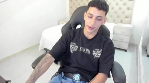 jhoanleandro online show from 09-25-25, 06:06