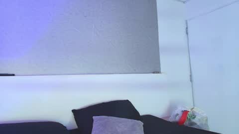 Jhon and Karol online show from 07-31-26, 03:39