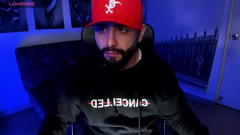 John Bear.... online show from 10-05-25, 12:03