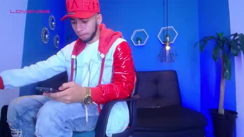 jhon_malo online show from 10-12-25, 01:37