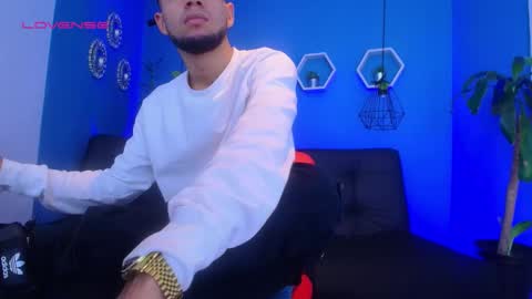 jhon_malo online show from 11-19-25, 09:20