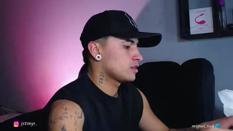 Snapshot of jhon_mendoza_ chatting on 10-07-25, 02:14 jhon_mendoza_ online show from 10-07-25, 02:14