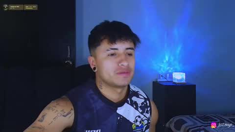 Snapshot of jhon_mendoza_ chatting on 10-27-25, 03:05 jhon_mendoza_ online show from 10-27-25, 03:05