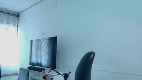 Snapshot of jhon_wich2 chatting on 05-11-26, 04:04 Jhon wich2 online show from 05-11-26, 04:04