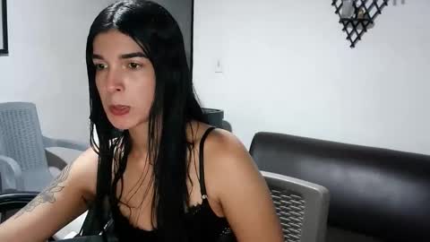 jhonanjessy online show from 04-11-26, 04:06