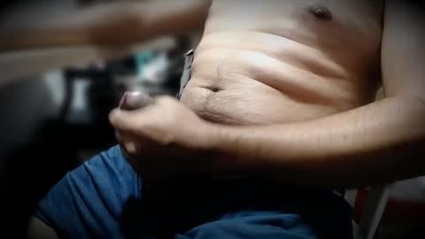 jhonatan_morales online show from 05-12-26, 05:04