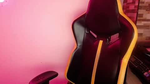 jhonatan_morales_s online show from 11-01-25, 11:40