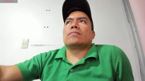 Snapshot of jhonatan_morales_s chatting on 04-19-26, 02:11 jhonatan_morales_s online show from 04-19-26, 02:11