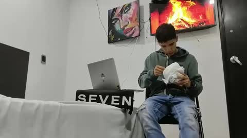 jhon online show from 02-28-25, 01:14