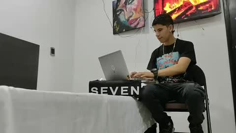 jhon online show from 03-01-25, 12:01