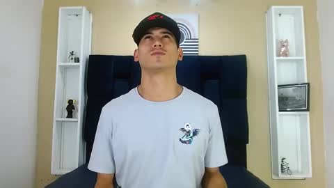 Jhon online show from 12-28-24, 02:22