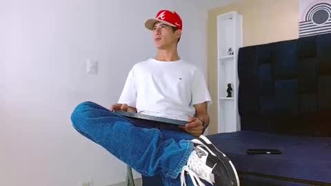 Jhon online show from 01-07-25, 02:31