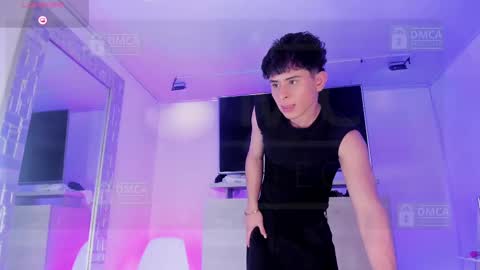 JHONNATHAN online show from 09-13-25, 09:03