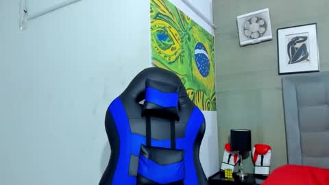 jhonny online show from 11-16-25, 04:07