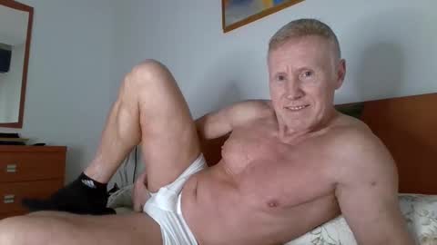 jhonpelopaja2 online show from 03-28-26, 04:17