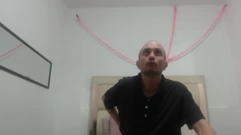 Snapshot of jhontorres018 chatting on 02-16-25, 04:20 jhontorres018 online show from 02-16-25, 04:20