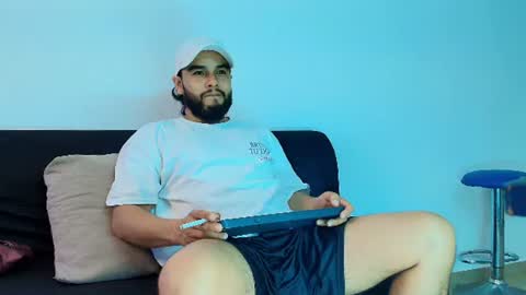 Jhony online show from 06-16-26, 06:16