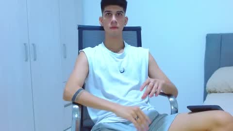 jhony_sex3 online show from 10-16-25, 05:19