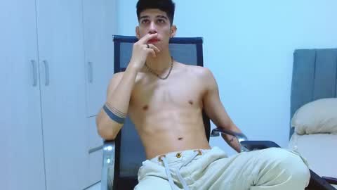 jhony_sex3 online show from 10-22-25, 07:30