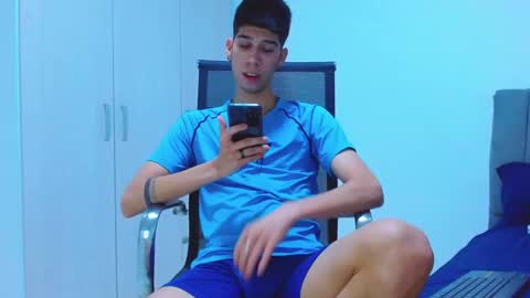 jhony_sex3 online show from 11-04-25, 07:13