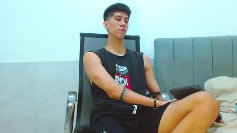 jhony_sex3 online show from 05-07-26, 06:41