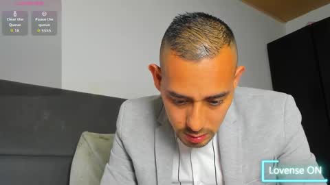 Jhony Alzate online show from 02-07-26, 03:43