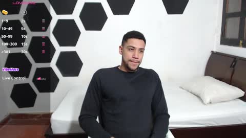 Snapshot of jhors__collens chatting on 01-22-25, 05:48 Jhors online show from 01-22-25, 05:48