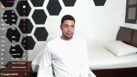 Snapshot of jhors__collens chatting on 01-28-25, 06:49 Jhors online show from 01-28-25, 06:49