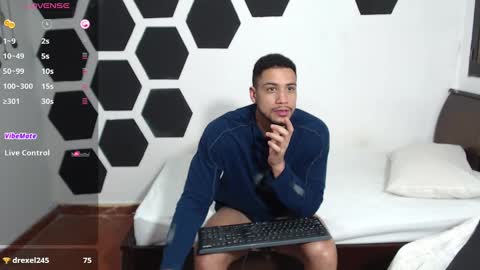 Snapshot of jhors__collens chatting on 02-06-25, 08:39 Jhors online show from 02-06-25, 08:39